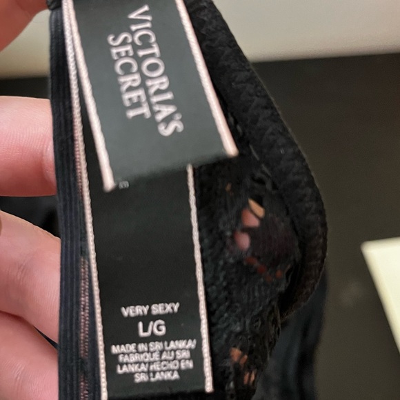 Victoria Secret Very Sexy Lace Halter Lingerie Bra Top Bralette Large - Picture 4 of 4